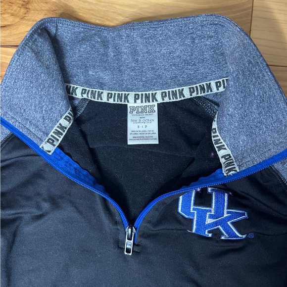 PINK University Kentucky size small women’s quarter zip - Picture 5 of 8